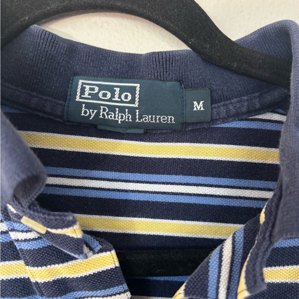 Polo by Ralph Lauren Men's Navy and Yellow Striped Polo Medium - Picture 4 of 7